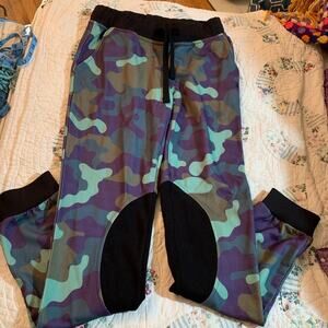 NWT DESIGNER PURPLE CAMO JOGGERS SWEATPANTS W/ EQUESTRIAN PATCHES S